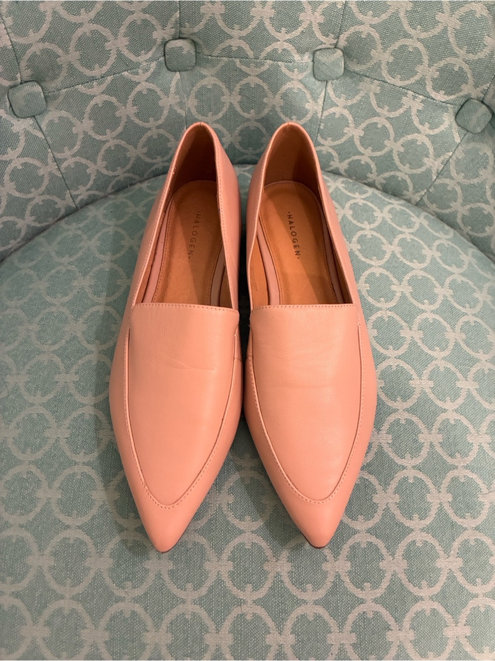 Halogen Blush Pink Pointed-Toe Leather Loafers Size 7M.